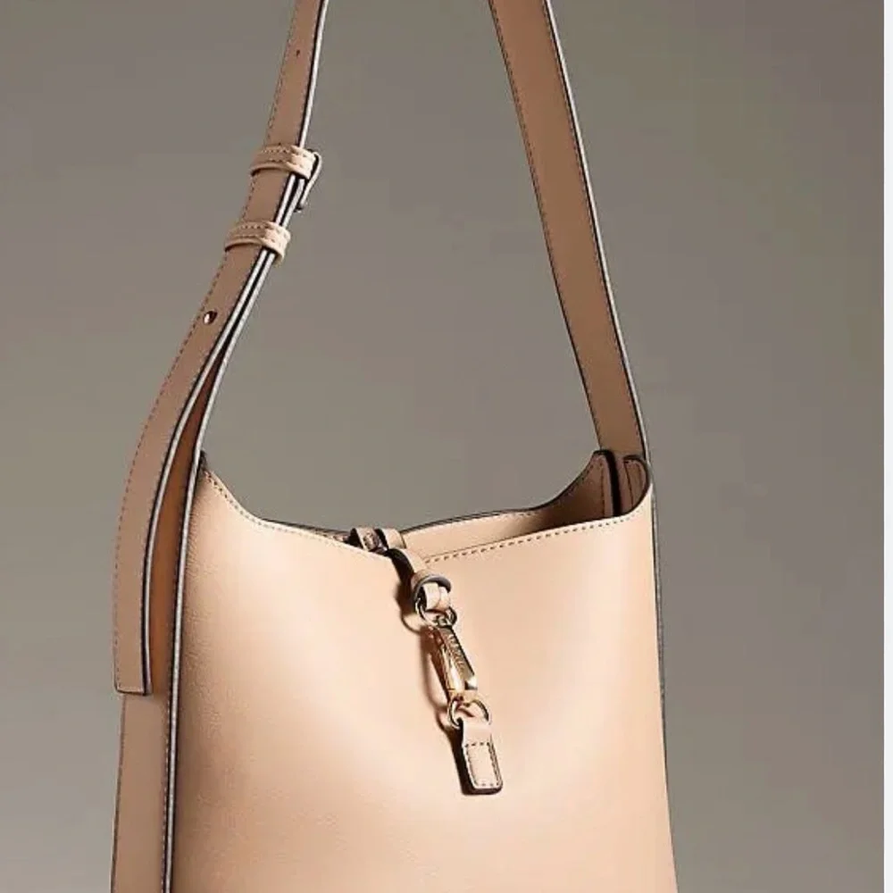 Mali + Lily Women's Black Shoulder Bag - Picture 3 of 9